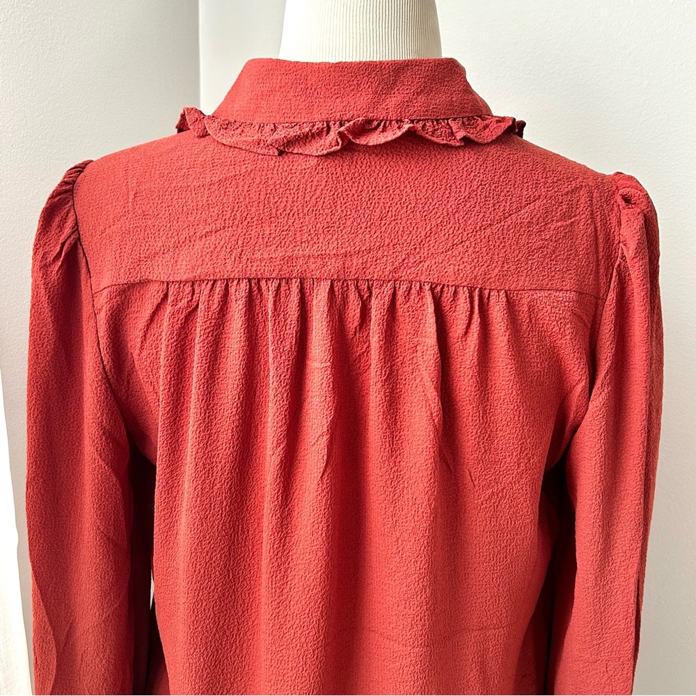 🌸NWT - Max Studio Ruffle Button Down Blouse. Rust. Size: XS - Picture 5 of 13